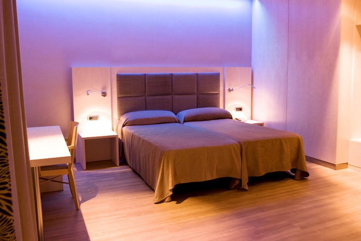 Triple Hôtel Barcelona House Barcelone Triple Hôtel Barcelona House Barcelone